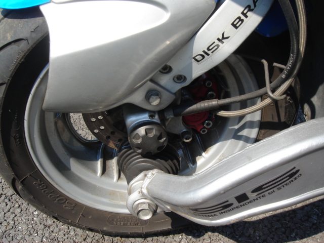 �C�^���W�F�b�g�E�h���b�N�X�^�[�T�O