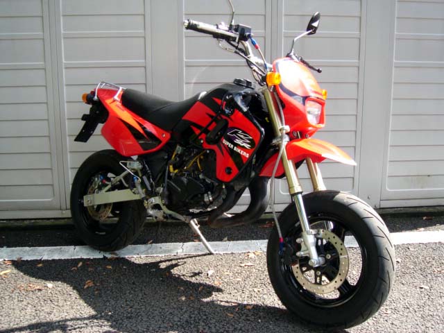 �j�r�q�|?�@�W�O��