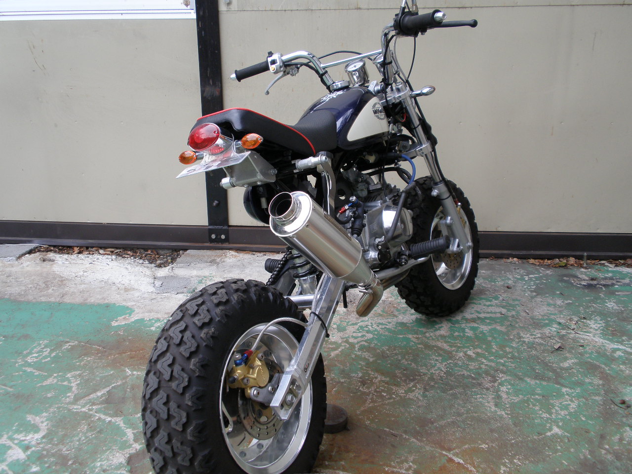 �����L�[�� �@�W�W�����@�r�b�N�t�g